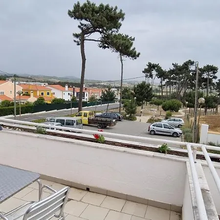 Residencial O Ninho Do Pinhal Bombardeira