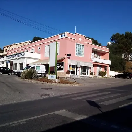 Inn Residencial O Ninho Do Pinhal *